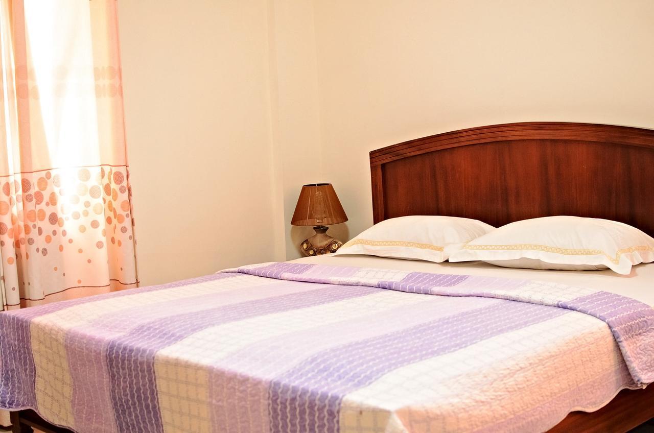 Regimanuel Apartments - Kwabenya Accra Extérieur photo
